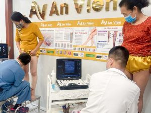 Mỏi chân về đêm