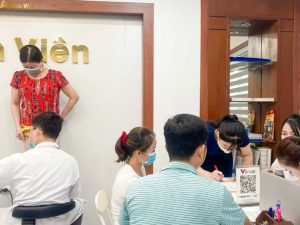Hay bị tê chân