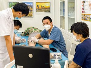 Nhức mỏi chân về đêm