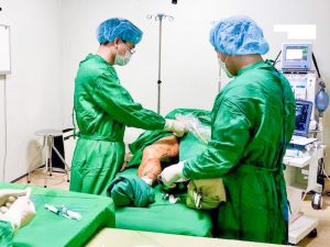 Máy điều trị suy giãn tĩnh mạch