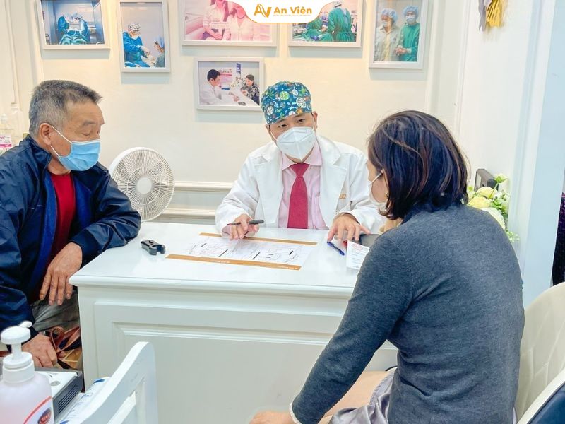 Mạch máu phình to ở tay là gì? Có bình thường không? 16 Khi nào nên đi khám bác sĩ chuyên khoa