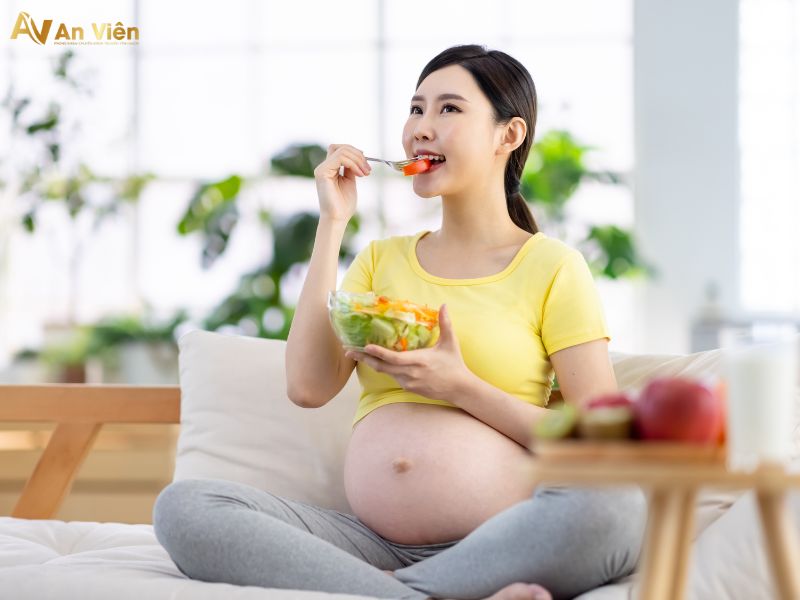 chữa suy giãn tĩnh mạch chân