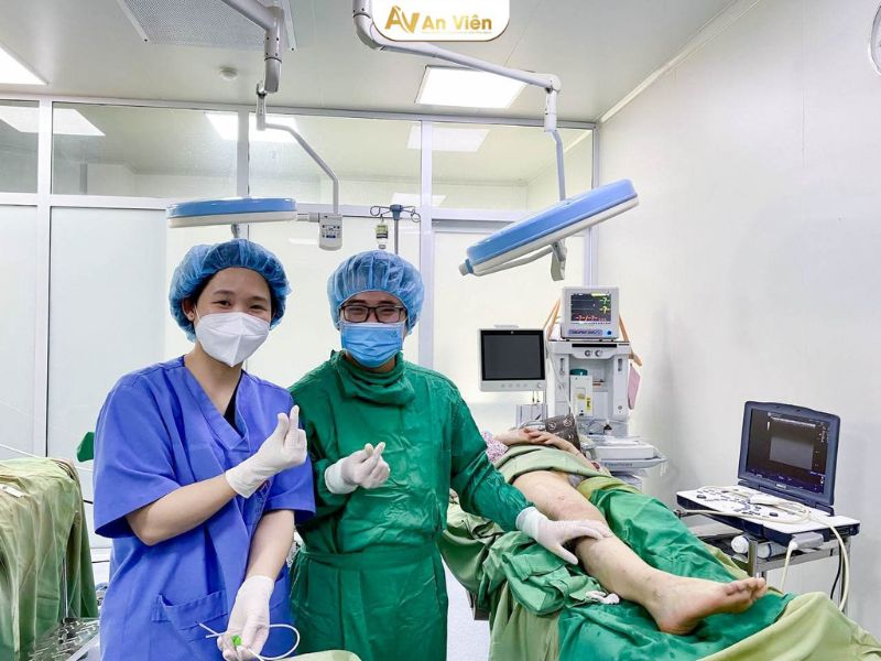 dấu hiệu bị giãn tĩnh mạch chân