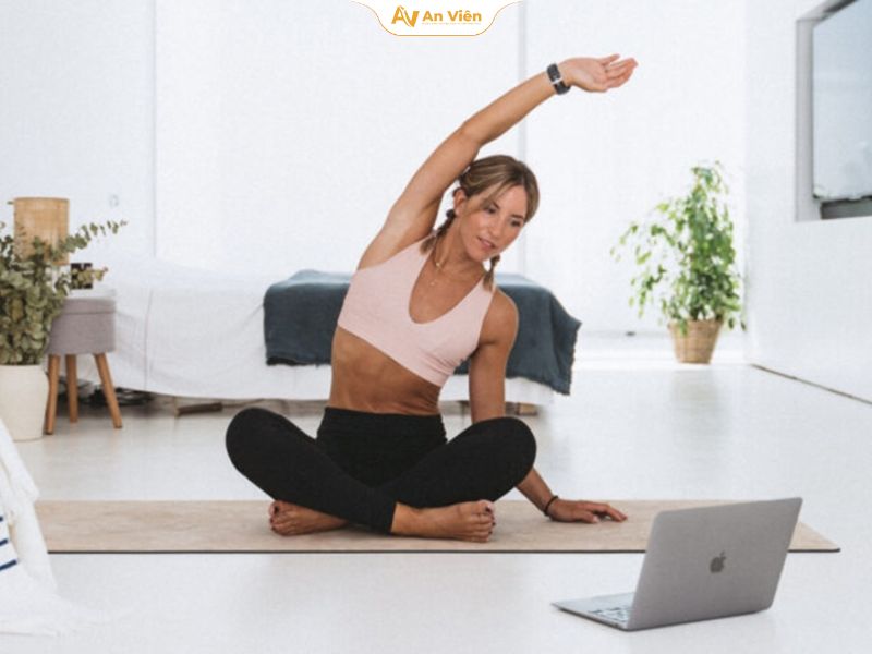 Người bị giãn tĩnh mạch chân có nhảy dây được không? 13 Yoga với các tư thế nhẹ nhàng