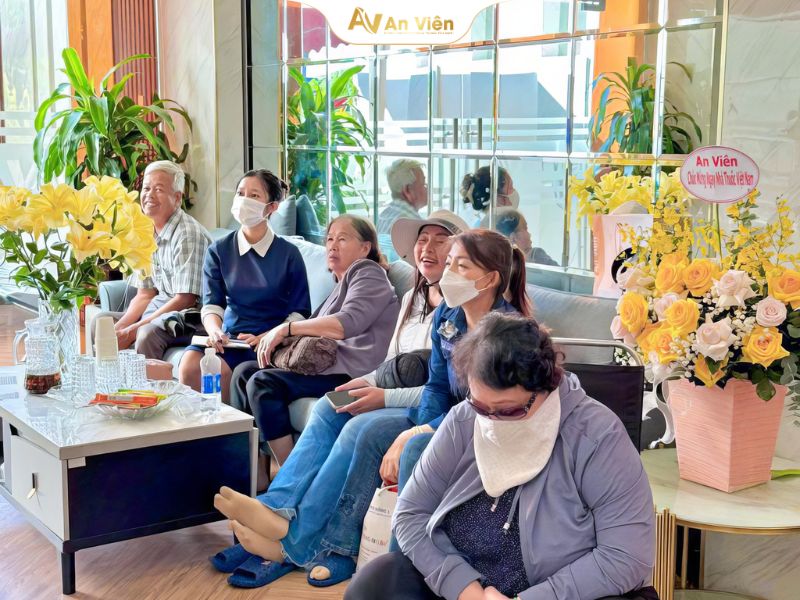 An Viên khám tĩnh mạch miễn phí 100%