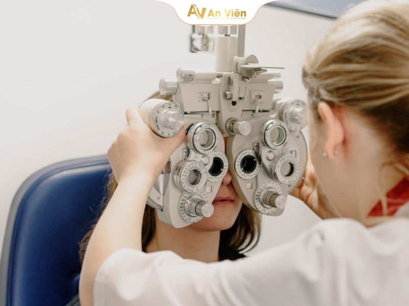 tắc tĩnh mạch võng mạc