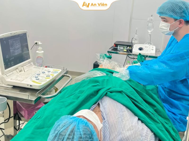 Thực hư việc "trị dứt điểm suy giãn tĩnh mạch" chỉ sau 45 phút 5 cau-chuyen-truyen-cam-dong