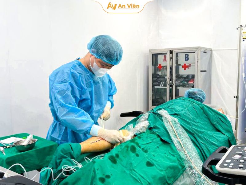 Ngồi nhiều, lười vận động: Dân văn phòng rơi vào ‘bẫy’ suy giãn tĩnh mạch bao giờ không hay 19 an vien 2