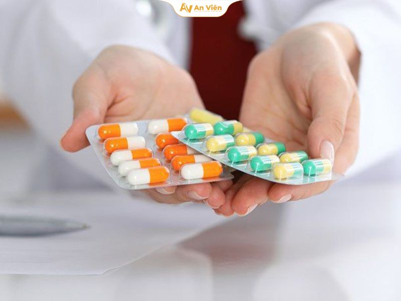 Sử dụng thuốc điều trị