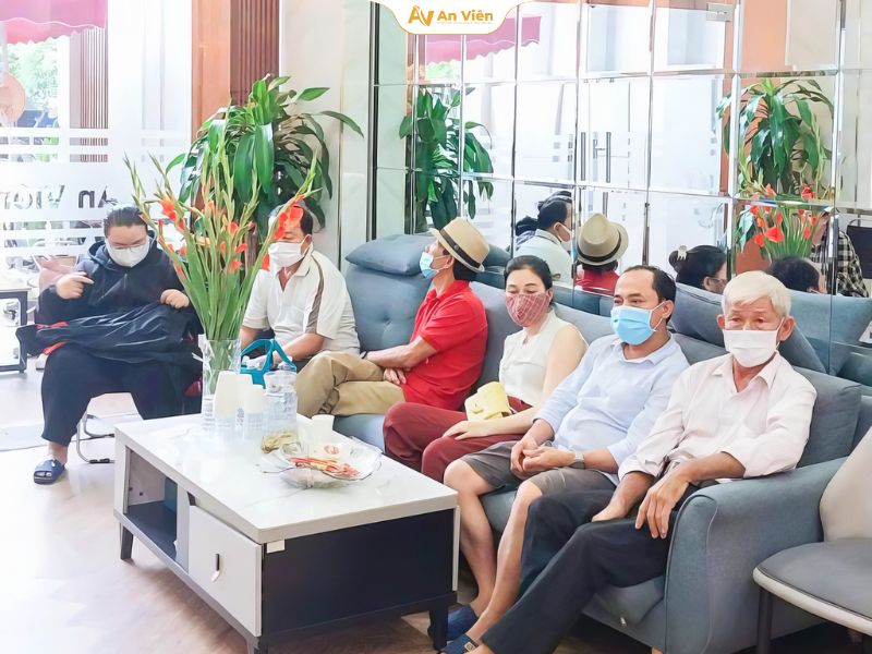 Khách hàng cũ trở thành "đại sứ sức khỏe" – Bí quyết khiến An Viên luôn chật kín lịch hẹn 13 An Viên