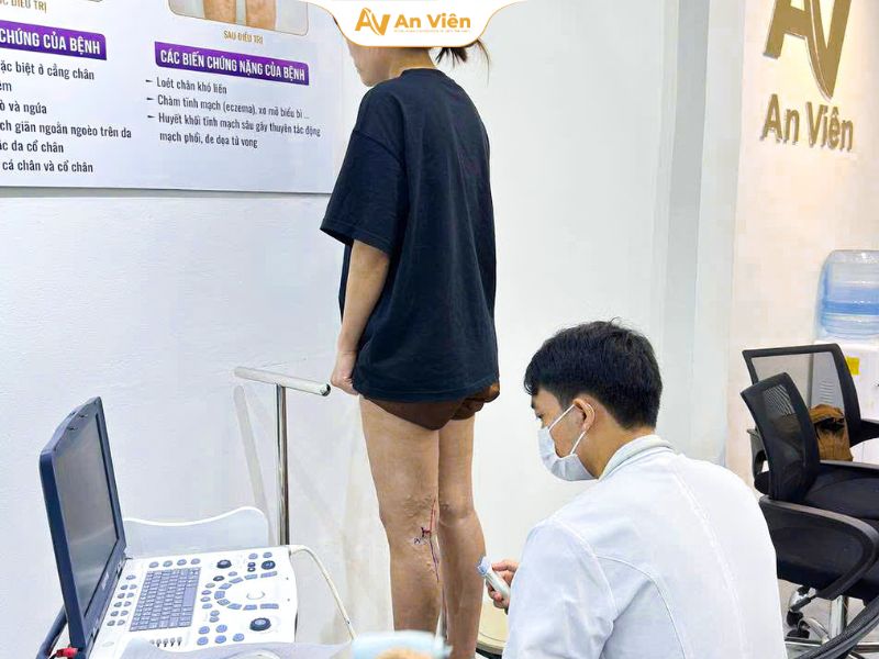 Mùa đông – “tấm màn che” nguy hiểm của bệnh suy giãn tĩnh mạch khiến nhiều người lầm tưởng bệnh đã "khỏi" 7 suy-gian-tinh-mach