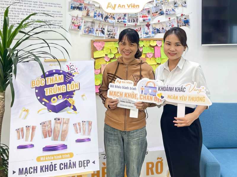 Chị Lan và hành trình 5 năm đi tìm lời giải cho đôi chân liên tục nổi búi mạch 4 hanh-trinh-5-nam-di-tim-loi-giai-cho-doi-chan-lien-tuc-noi-bui-mach
