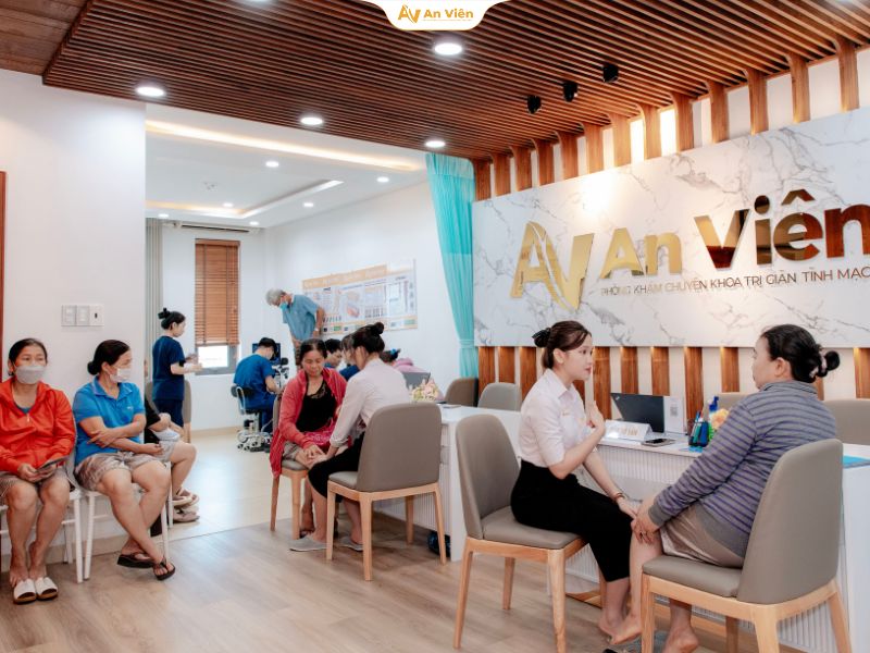 Bác sĩ đính chính: Suy giãn tĩnh mạch có thực sự tự khỏi nếu chỉ nghỉ ngơi? 8 Suy giãn tĩnh mạch